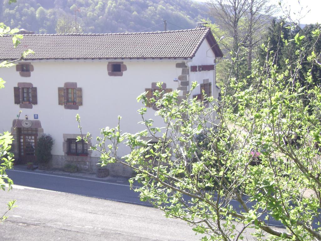 Hostal Venta San Blas Almándoz 외부 사진