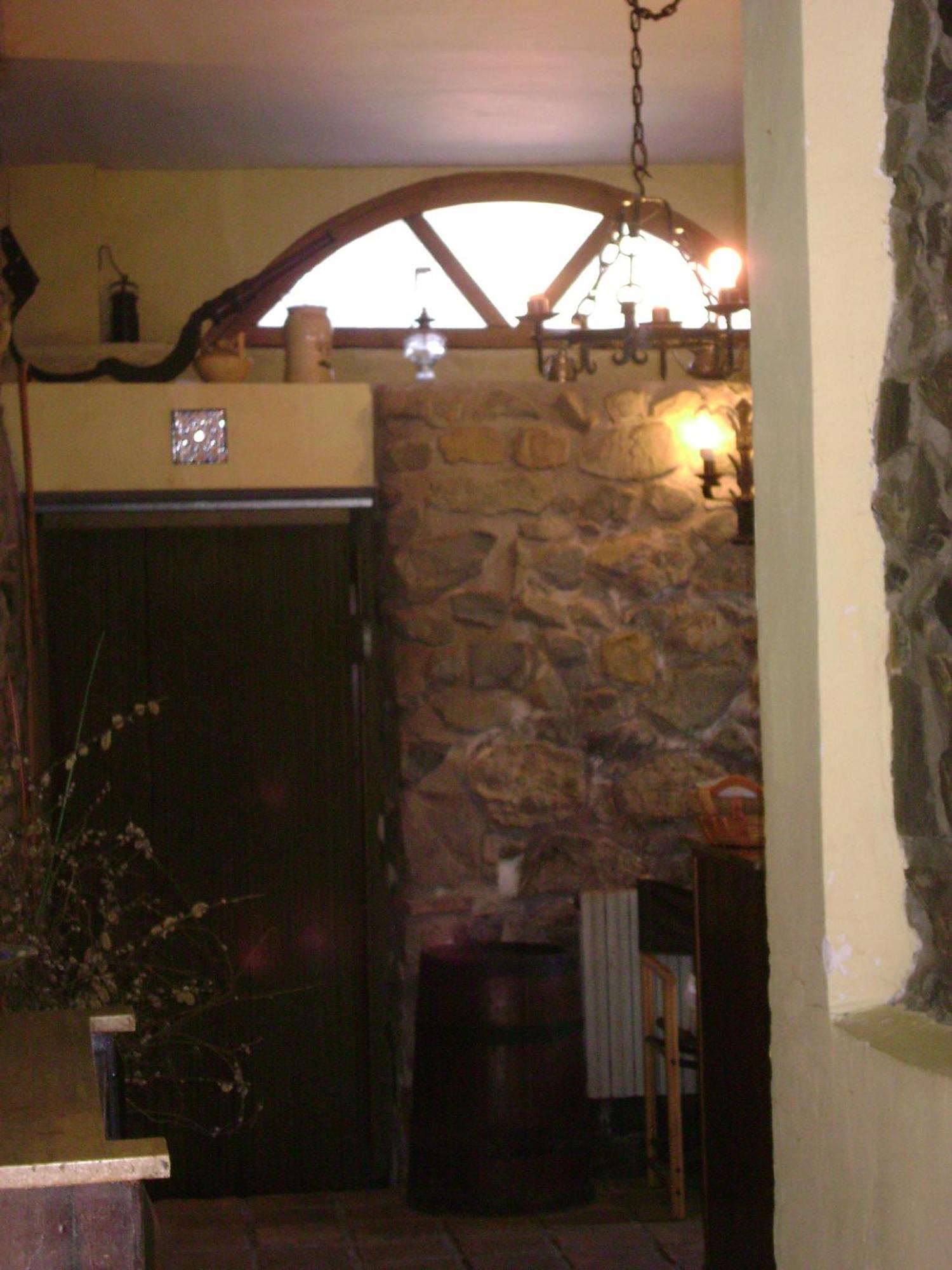 Hostal Venta San Blas Almándoz 외부 사진